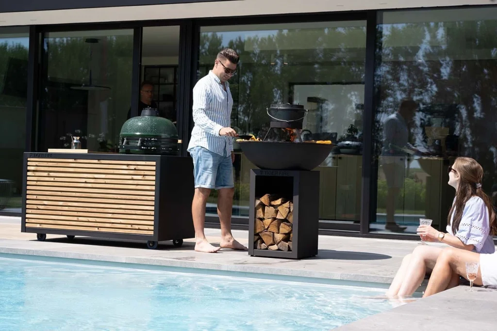 Kamado BBQ's: hoogwaardige kwaliteit en elegant design, perfect voor elke buitenkeuken in Nederland. Kamado BBQ kopen Nederland | BBQ kopen Nederland | Barbecue kopen Nederland | BBQ SHOP | KAMADO BBQ | KAMADO SHOP | GRILL KAMADO BBQ | BBQ GRILL | KAMADO GRILL BBQ | BBQ GRIDDLE | BESTE KAMADO BBQ's VAN NEDERLAND | BUITENKEUKENS Nederland | HOUTVUUR KAMADO | Kamado BBQ accessoires Nederland | BBQ buitenkeuken Nederland