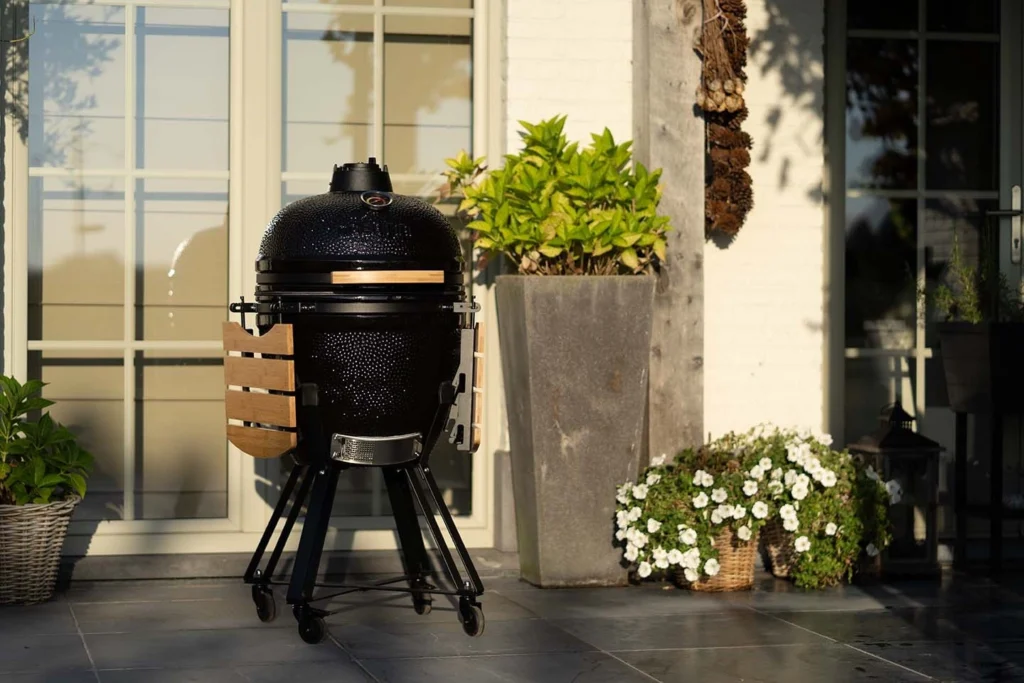 Ervaar de topkwaliteit van Kamado BBQ's, speciaal ontworpen voor gebruik in Nederland. Kamado BBQ kopen Nederland | BBQ kopen Nederland | Barbecue kopen Nederland | BBQ SHOP | KAMADO BBQ | KAMADO SHOP | GRILL KAMADO BBQ | BBQ GRILL | KAMADO GRILL BBQ | BBQ GRIDDLE | BESTE KAMADO BBQ's VAN NEDERLAND | BUITENKEUKENS Nederland | HOUTVUUR KAMADO | Kamado BBQ accessoires Nederland | BBQ buitenkeuken Nederland