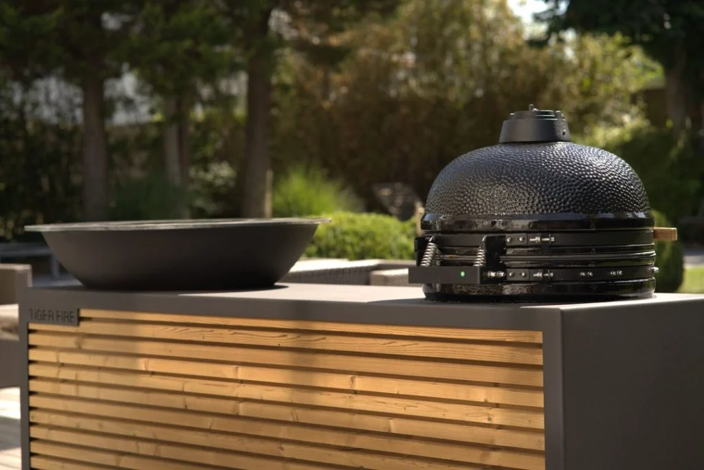 Ervaar het verschil met TIGER FIRE Kamado BBQ's, ontworpen voor duurzaamheid en stijl in Nederlandse buitenkeukens. Kamado BBQ kopen Nederland | BBQ kopen Nederland | Barbecue kopen Nederland | TIGER FIRE OFFICIAL STORE | TIGER FIRE SHOP | TIGER FIRE | BBQ SHOP | KAMADO BBQ | KAMADO SHOP | GRILL KAMADO BBQ | BBQ GRILL | KAMADO GRILL BBQ | BBQ GRIDDLE | BESTE KAMADO BBQ's VAN NEDERLAND | BUITENKEUKENS Nederland | HOUTVUUR KAMADO | Kamado BBQ accessoires Nederland | BBQ buitenkeuken Nederland